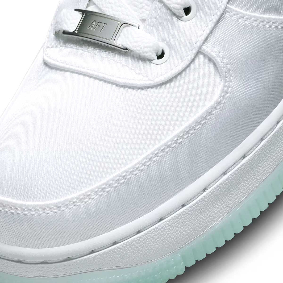 Wmns Air Force 1 '07 'White Sport Green Ice'