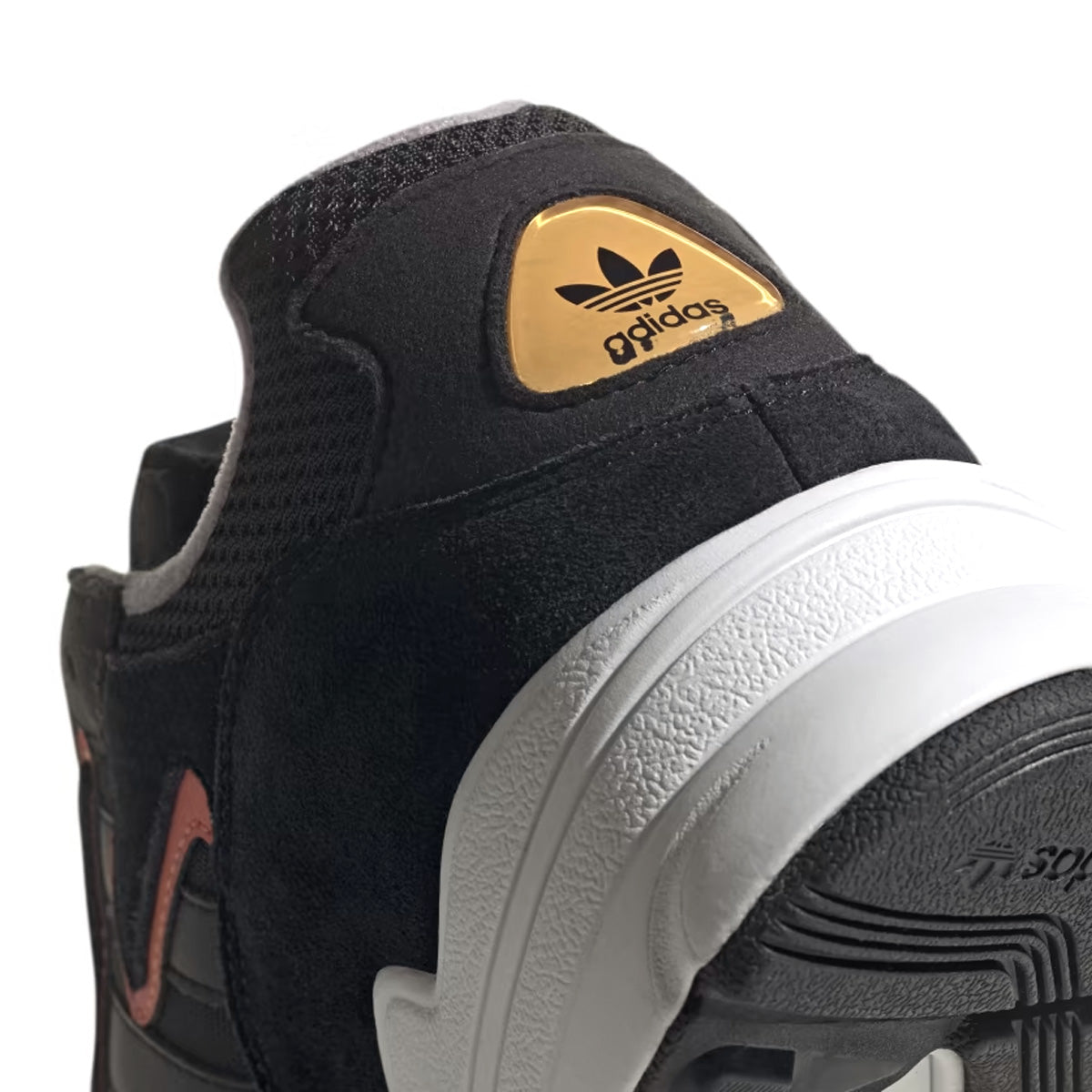 Yung 96 Chasm 'Black Coral'