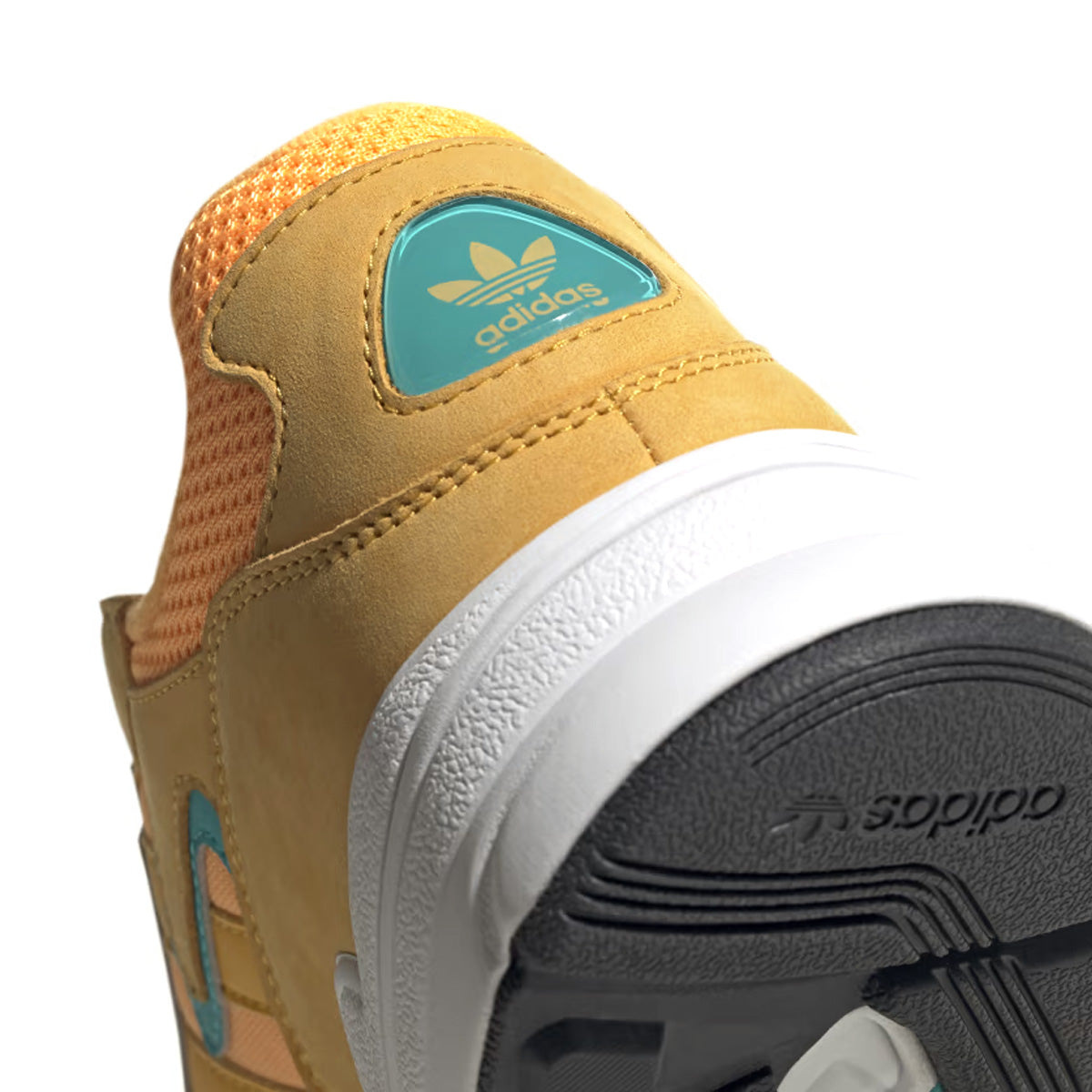 Yung 96 Chasm 'Flash Orange'