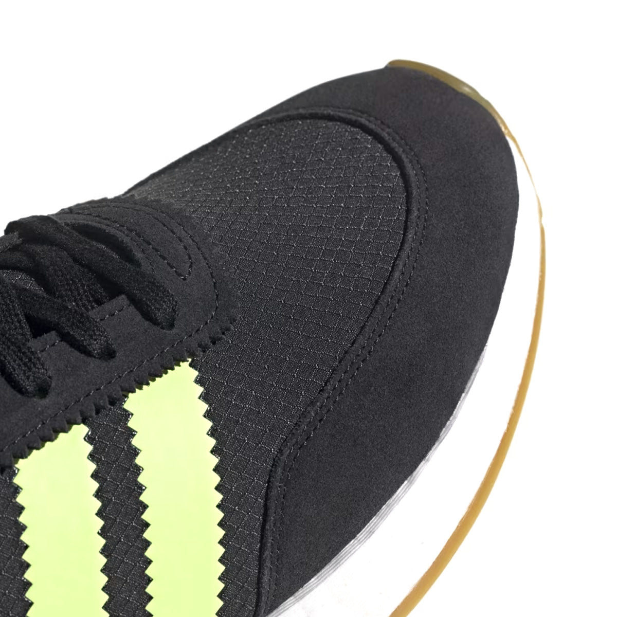 I 5923 'Black Green'