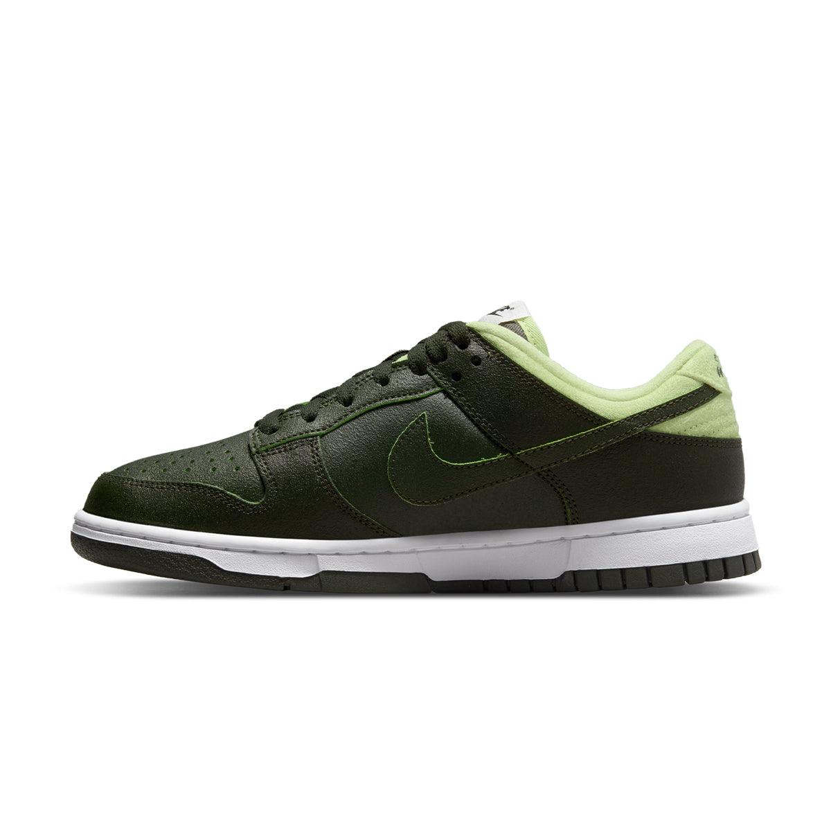 Wmns Dunk Low LX 'Avocado'