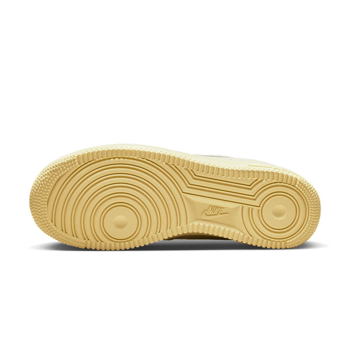 Wmns Air Force 1 '07 LX 'Coconut Milk'