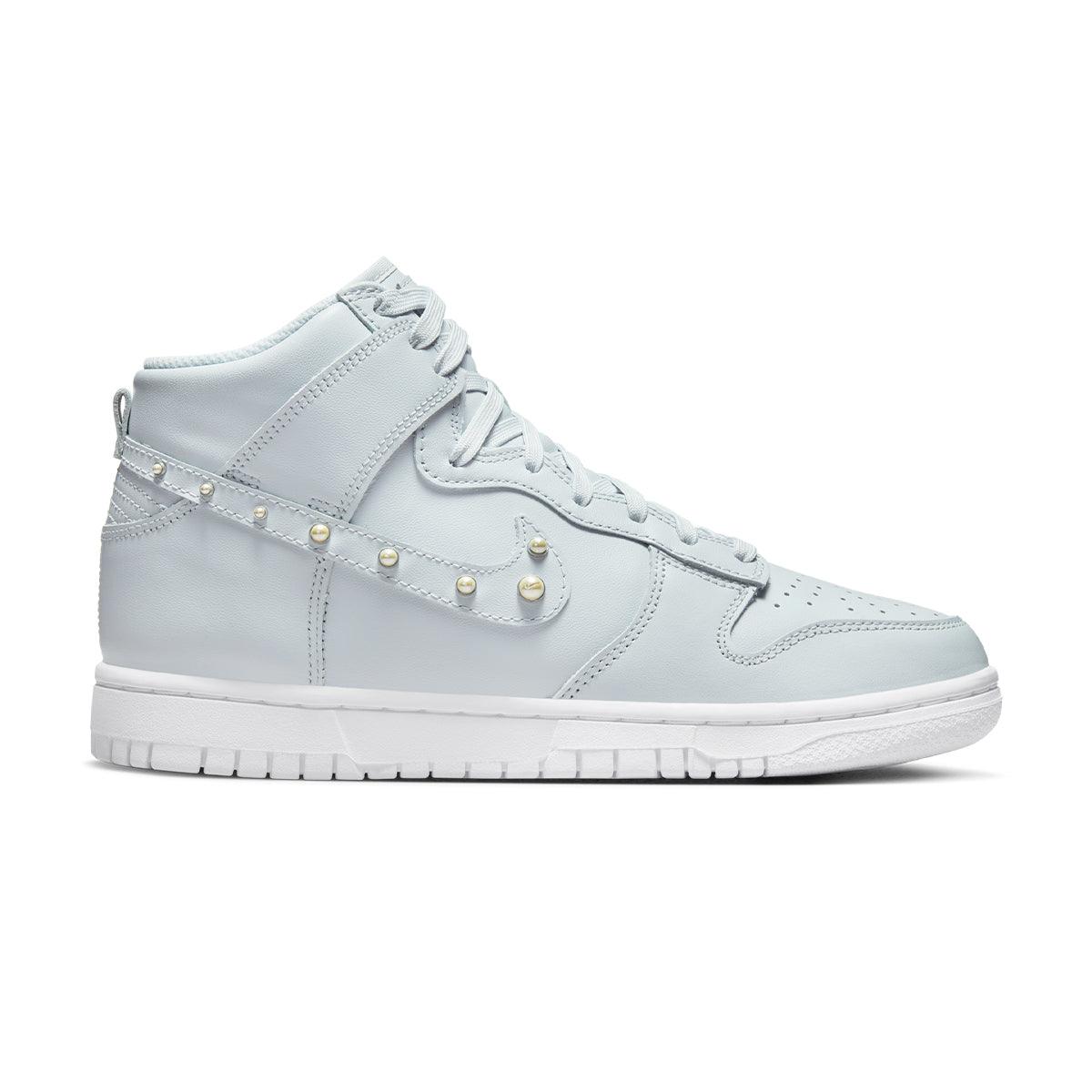 Nike Wmns Dunk High SE Pearl