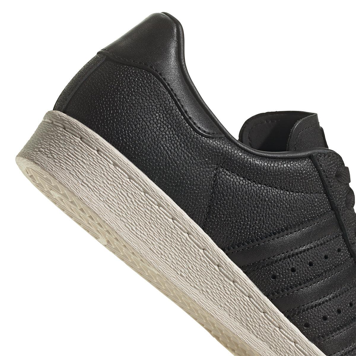 Superstar 82 'Core Black'