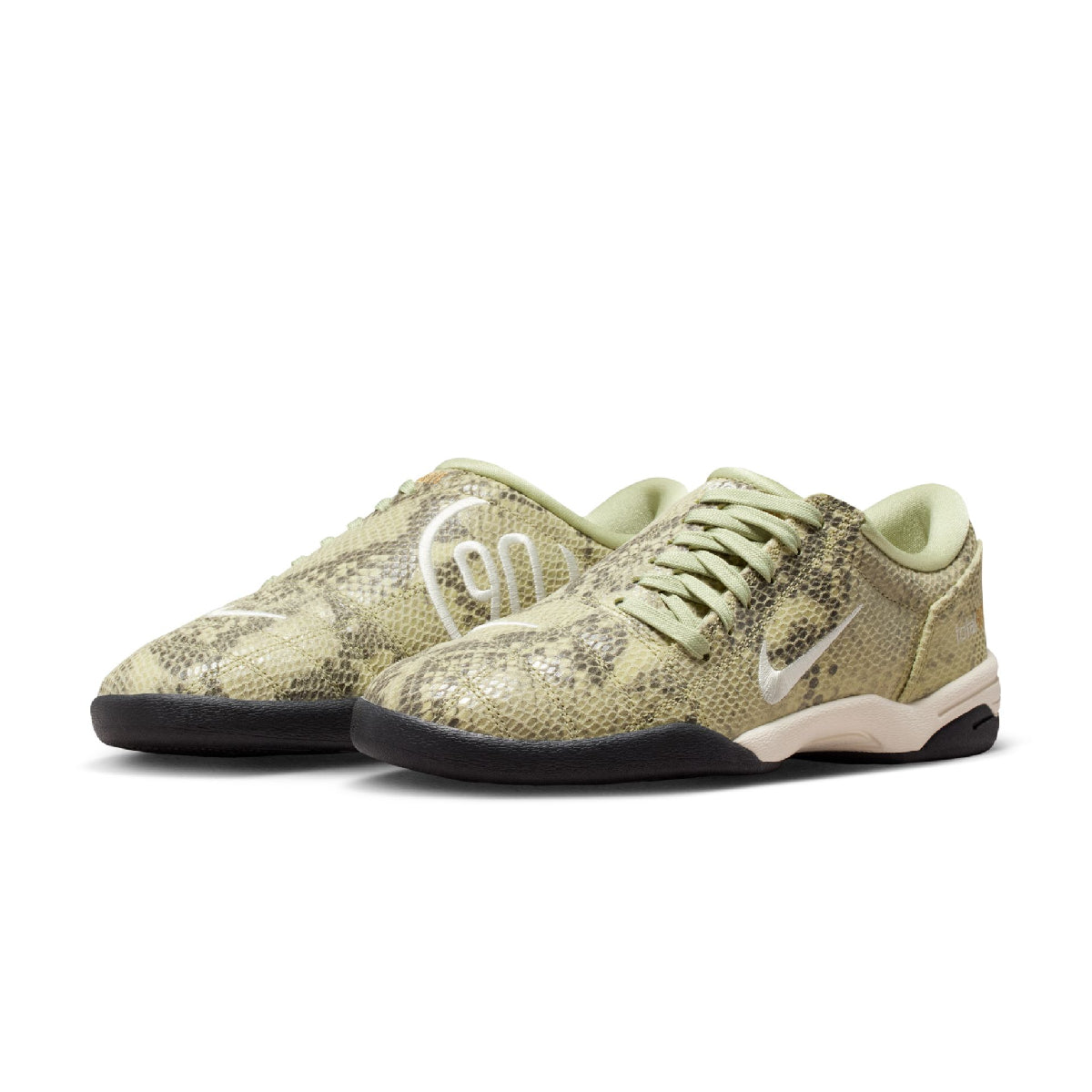 Wmns Total 90 SE 'Olive Aura'