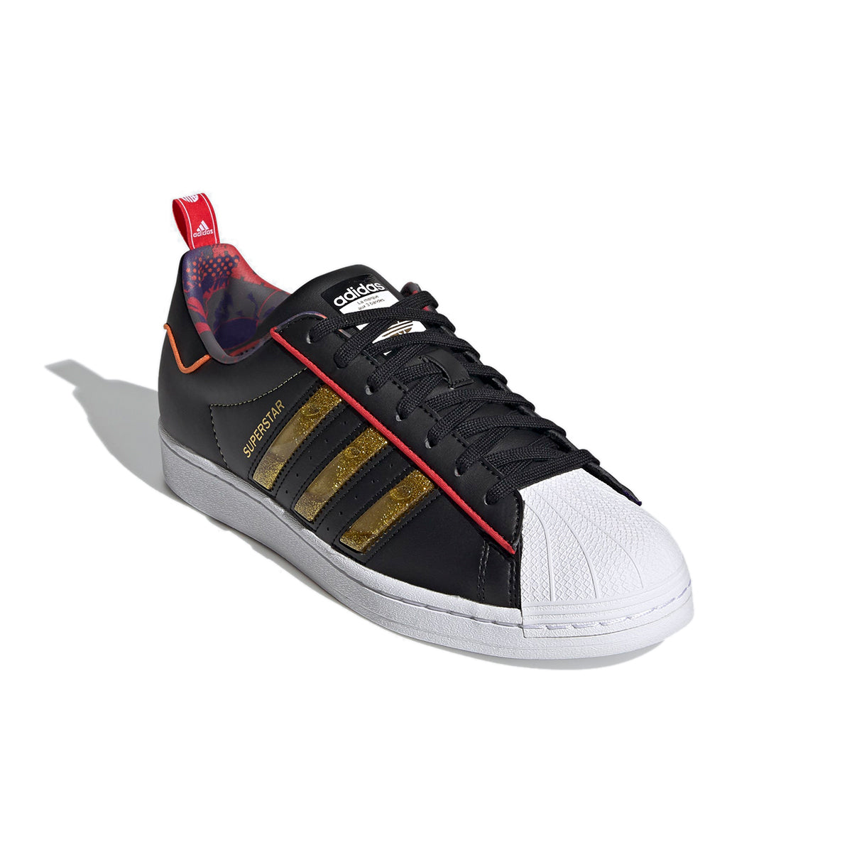 Superstar 'Chinese New Year'
