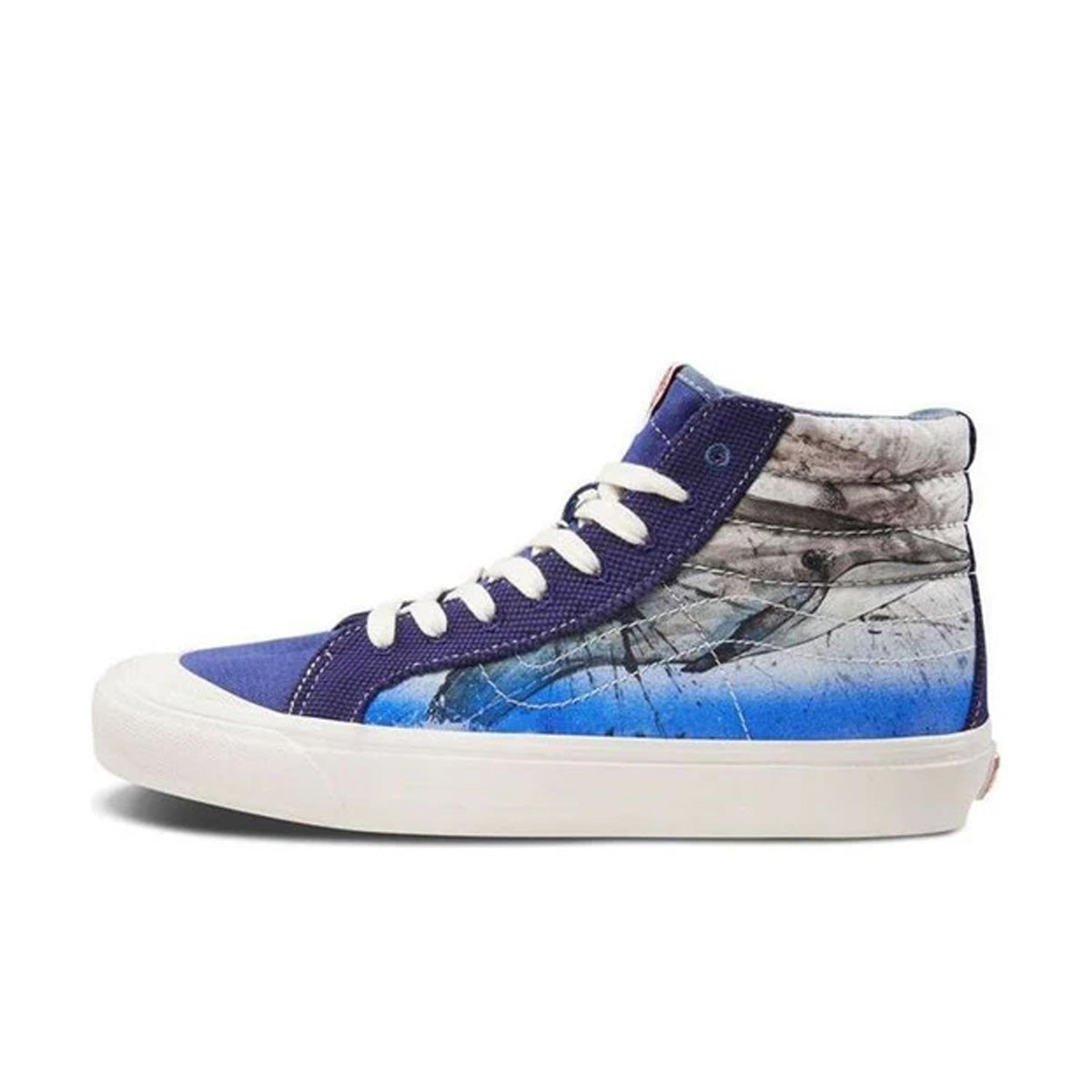 Style 138 LX 'Whale'