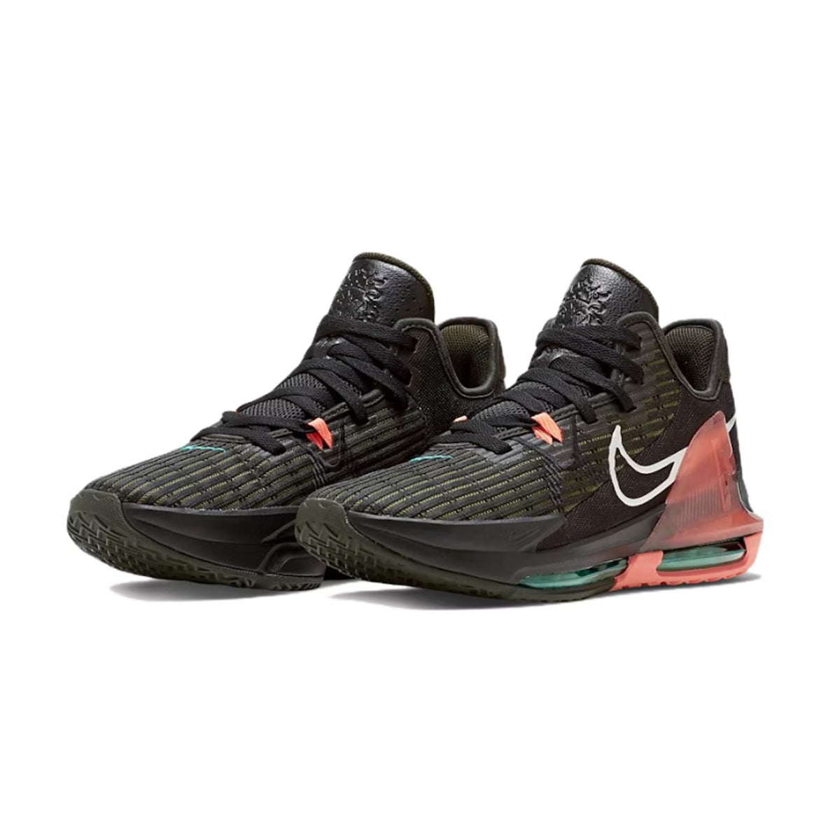 LeBron Witness 6 EP