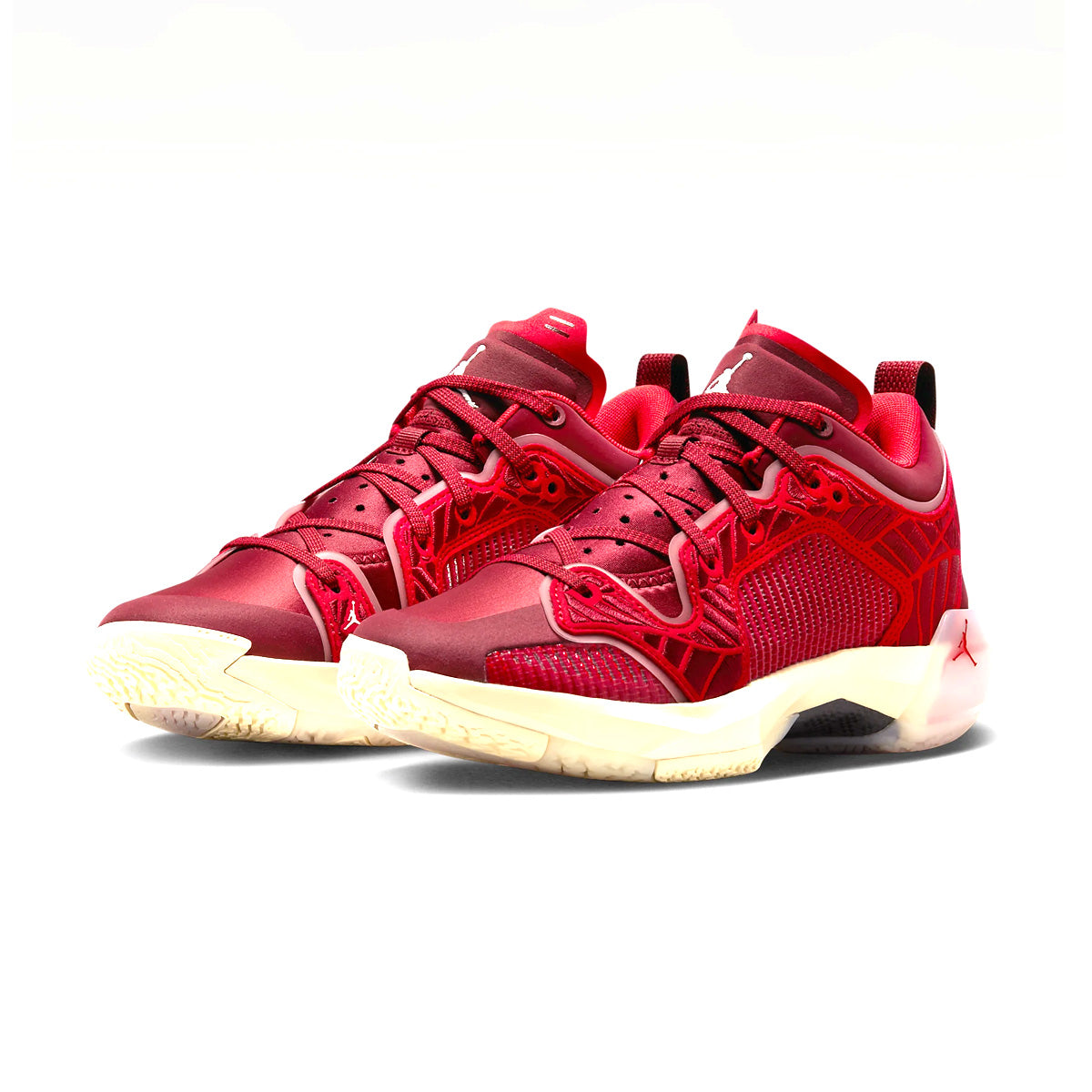 Wmns Air Jordan XXXVII Low 'University Red'