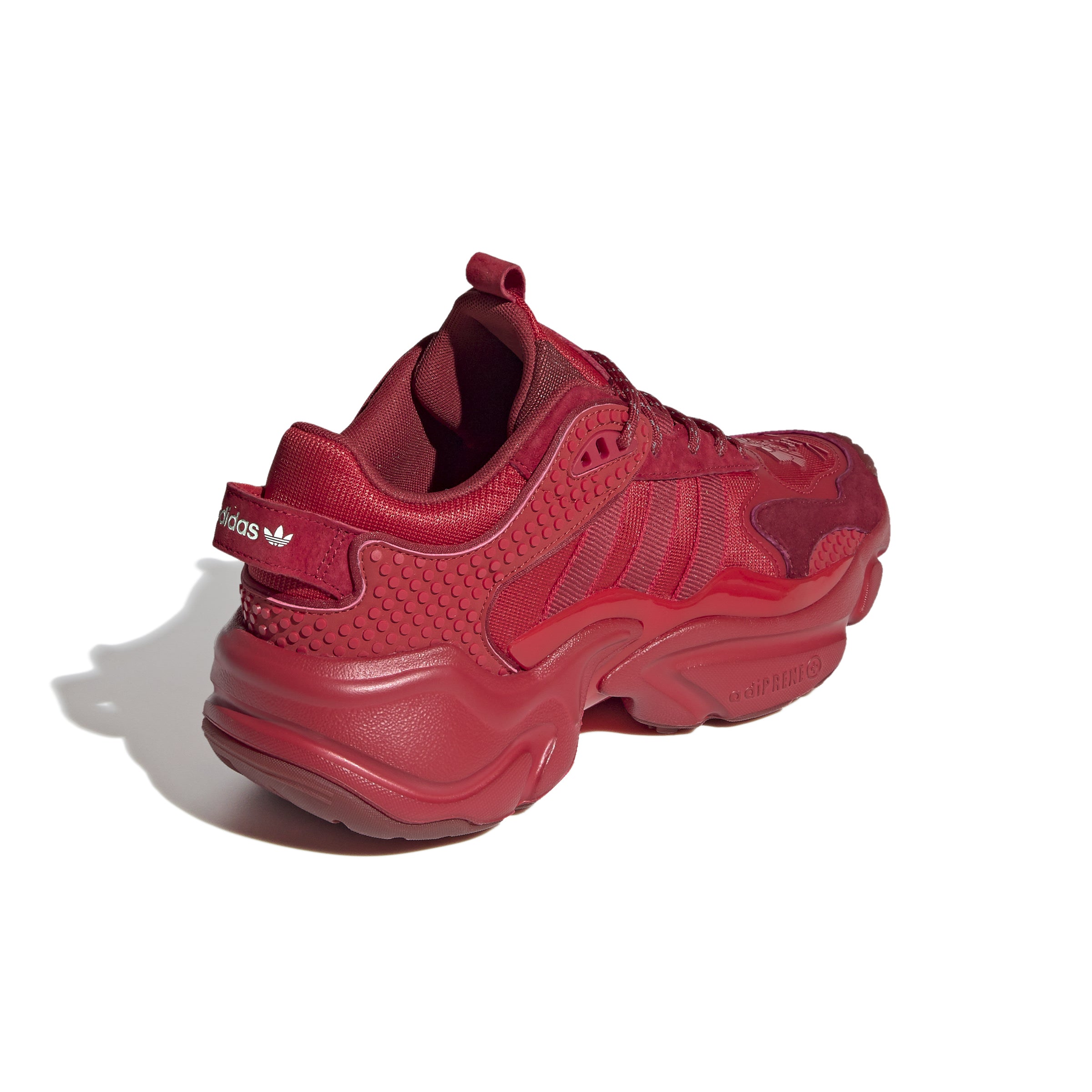 + Angel Chen Magmur Runner 'Scarlet'