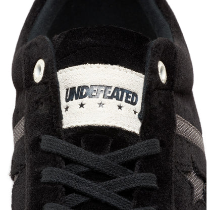 + UNDEFEATED One Star Academy Pro Low Top