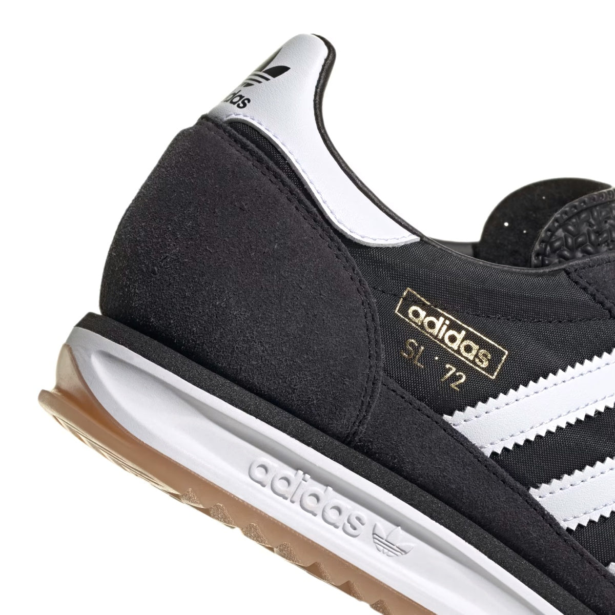 SL 72 RS 'Core Black Cloud White'