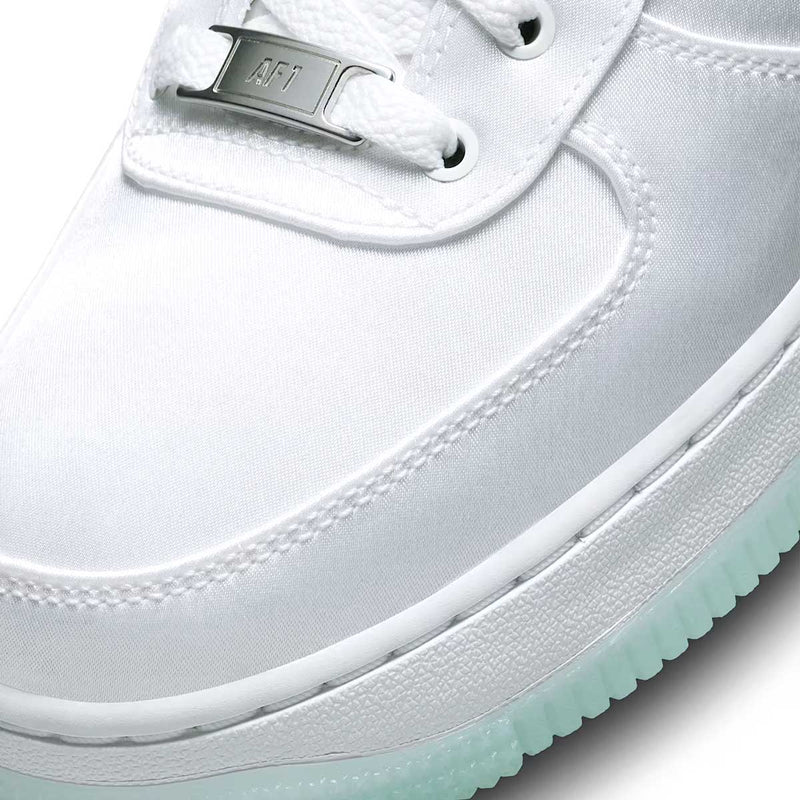 Wmns Air Force 1 '07 'White Sport Green Ice'
