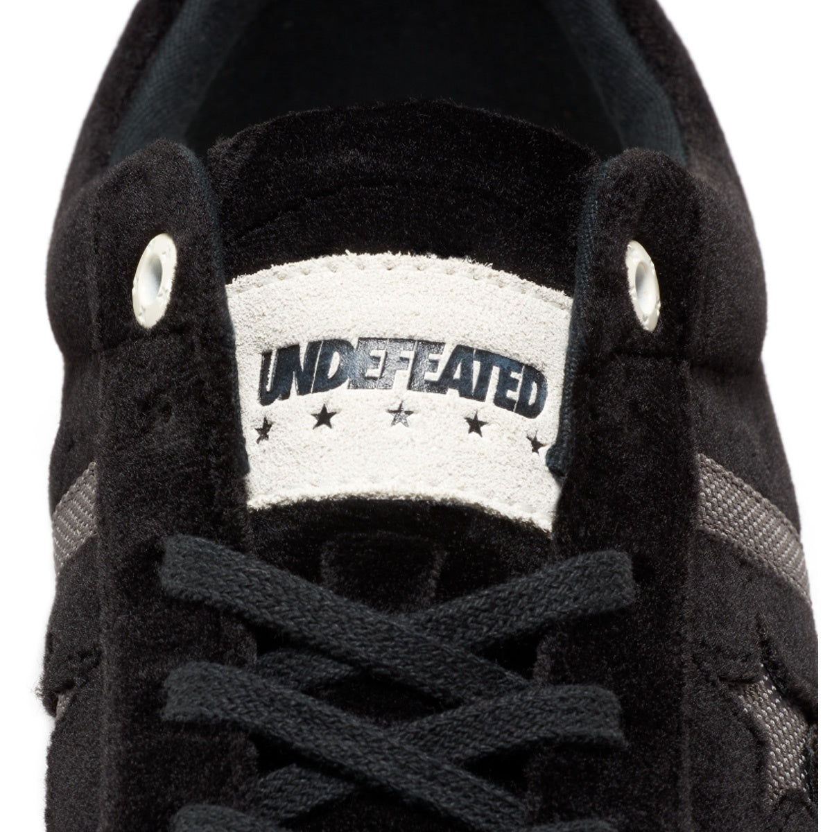 + UNDEFEATED One Star Academy Pro Low Top 'Black'