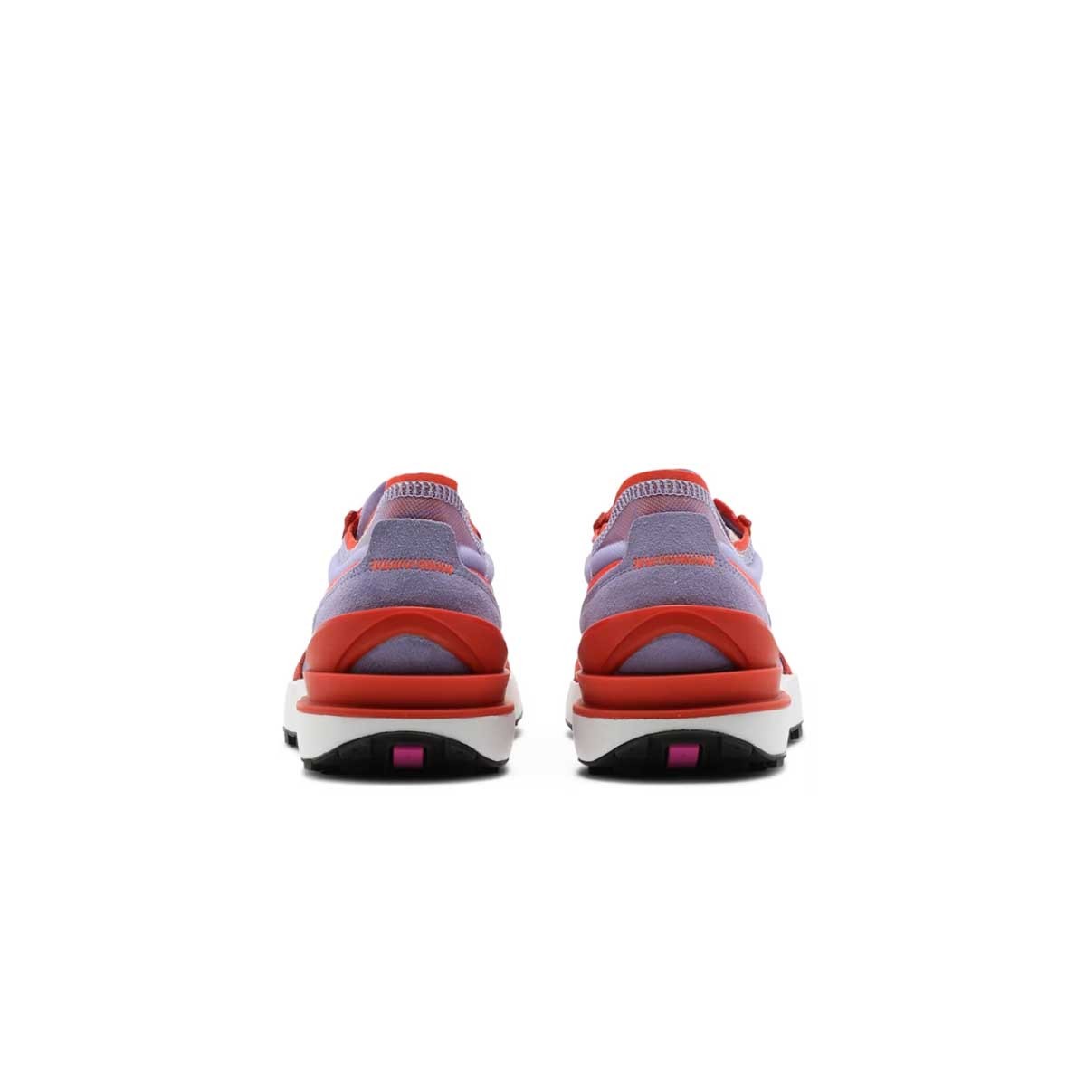 Bringing a new look to the Waffle sneaker family, the Nike Waffle One balances everything you love about heritage Nike running with fresh innovations.Its TPU heel clip adds energy while a mixture of transparent mesh (let that sock game shine) and retro suedes give texture and depth.The updated Waffle outsole provides a level of support and traction you have to feel to believe.


