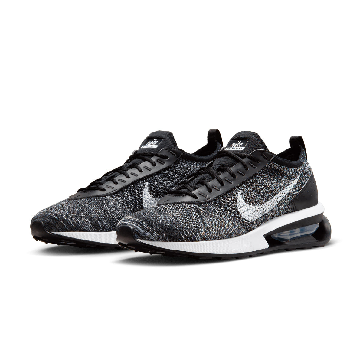 Air Max Flyknit Racer 'Oreo'