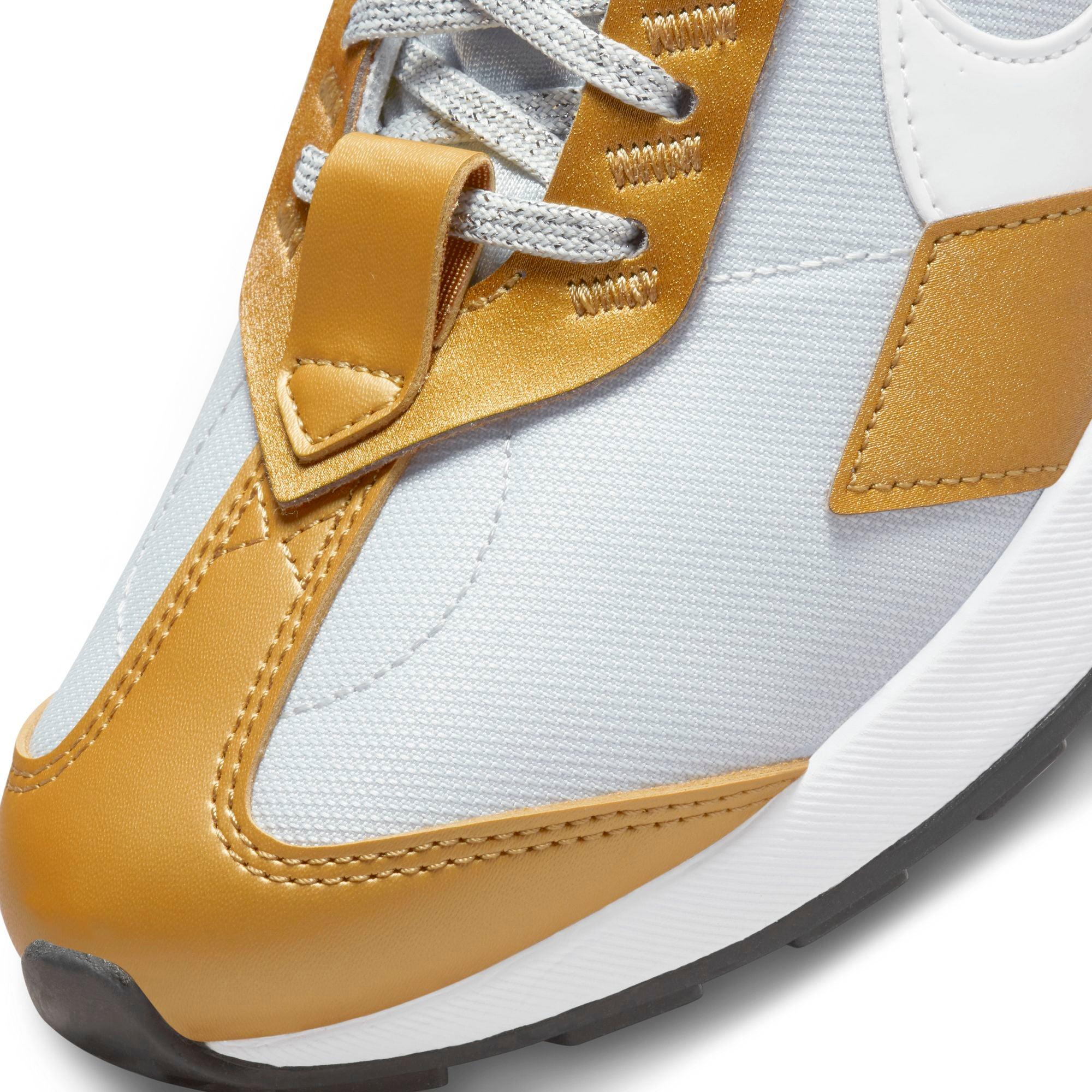 Wmns Air Max Pre-Day 'Pure Platinum'