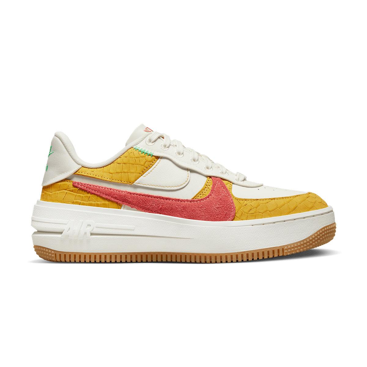 Wmns Air Force 1 PLT.AF.ORM LV8 'Yellow Orche Magic Ember'