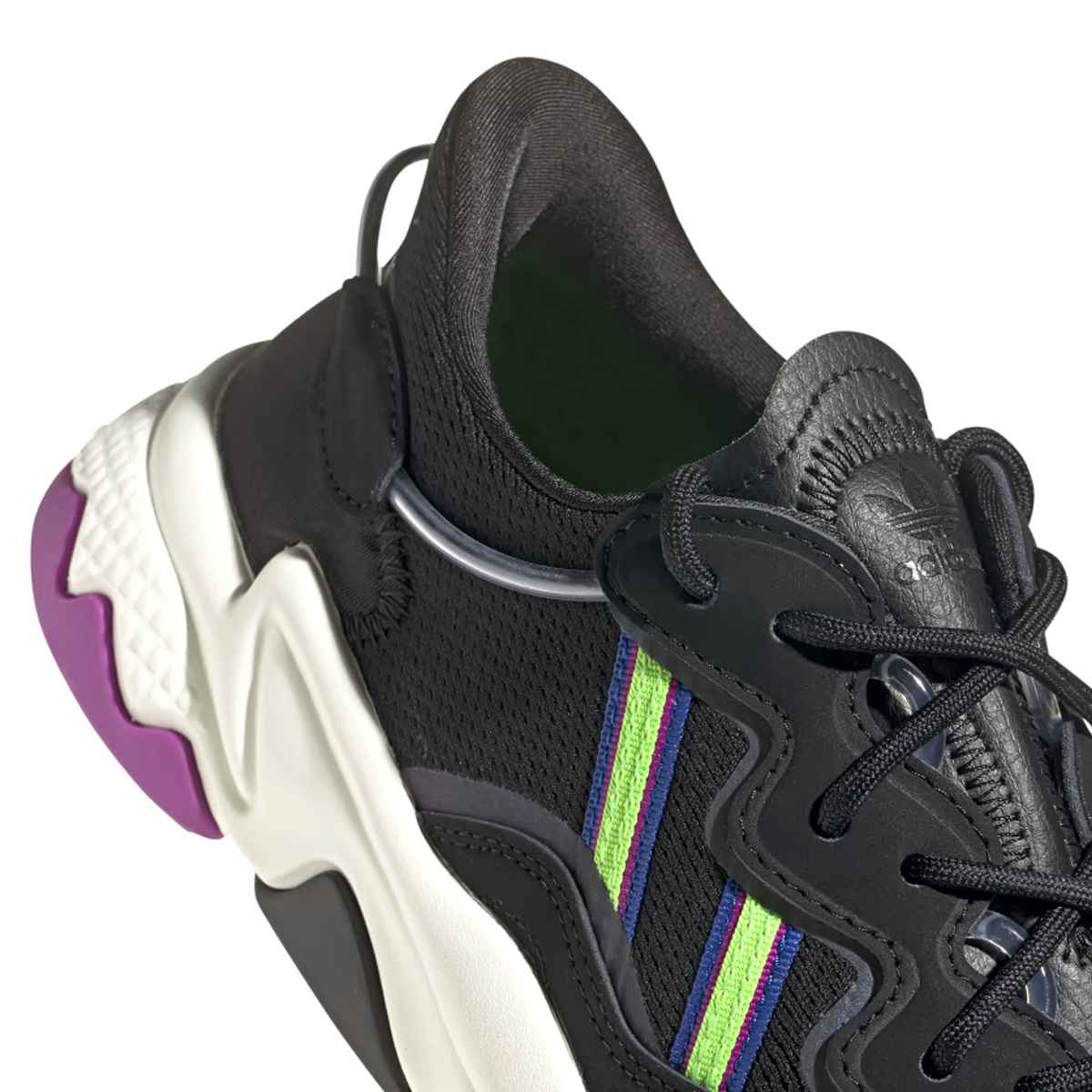 Wmns Ozweego 'Vivid Pink'