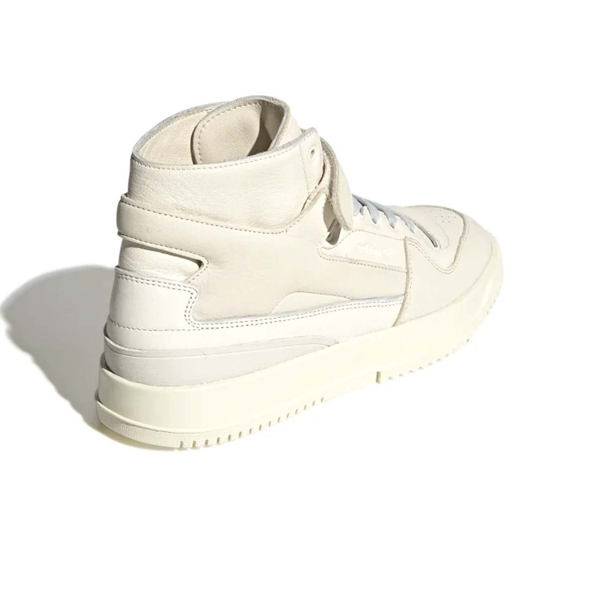 Forum Premiere 'Chalk White'