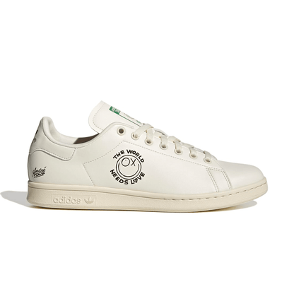 + André Saraiva Stan Smith 'The World Needs Love'