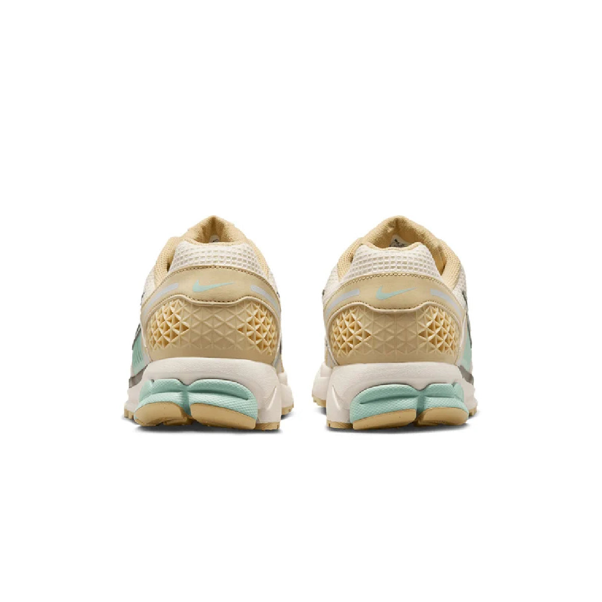 Zoom Vomero 5 SE 'Team Gold Seafoam'