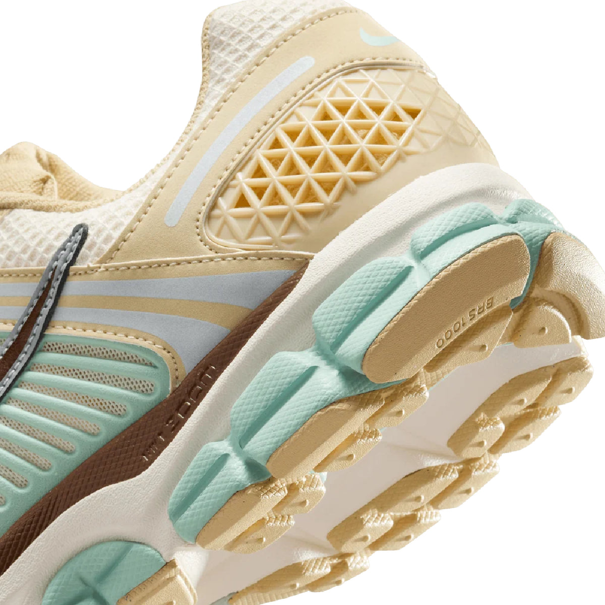 Zoom Vomero 5 SE 'Team Gold Seafoam'
