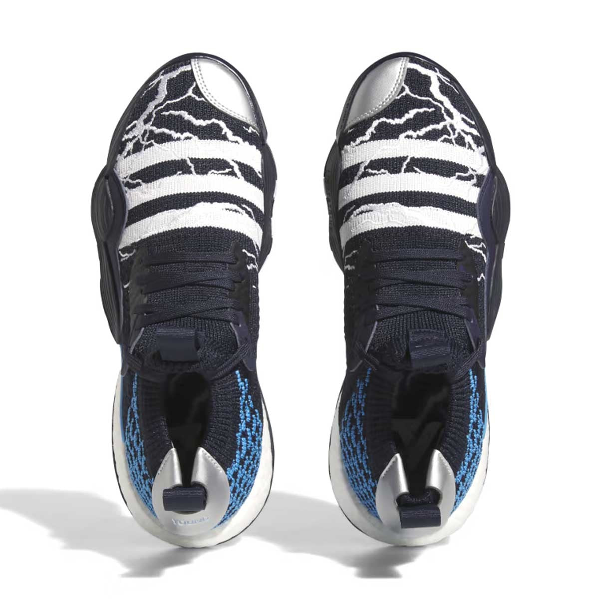 When Trae Young steps on the hardwood, his adidas basketball shoes are his brush and the hardwood is his canvas. Like a true artist, he makes sure to put the finishing touches on his masterpiece. The Trae Young 2.0 has a SCK360 knit upper that moulds to your feet for a great locked-down feel. BOOST and Lightstrike combine for responsive and lightweight cushioning that returns energy with every step — so you always have something left in the tank for those last brushstrokes. A minimum of 50% of this product 