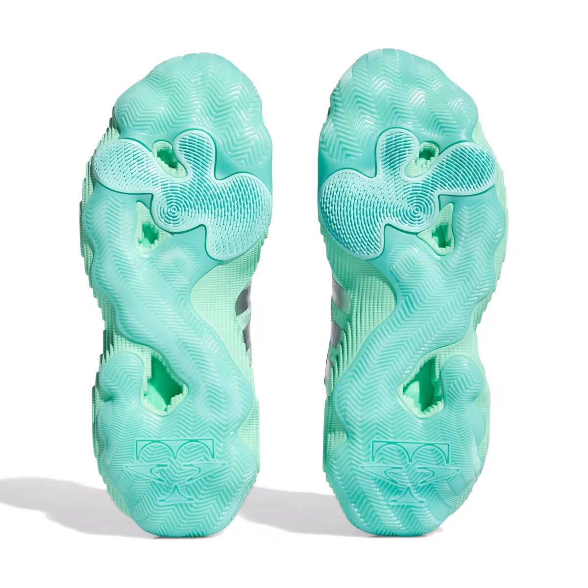 Get ready for what's next. This iteration of the signature trainers from Trae Young and adidas Basketball is all about the future of the game. Celebrating Trae's unique look, crowd-pleasing bravado and expressive, futuristic style of play, these shoes are built for optimised motion and stability, two elements of Trae's game that have elevated him to superstar status. BOOST and Lightstrike in the midsole ensure your most explosive moves can be done at top speed while an asymmetrical Torsion System provides a